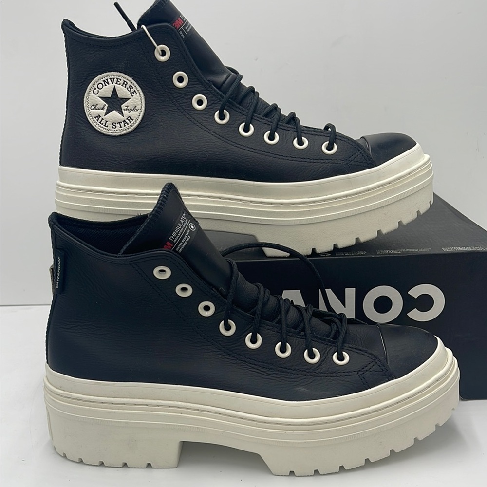 Converse WMNS Platform High-Top Sneakers A12328C
CTAS LUGGED HEEL H
BLACK//EGRET